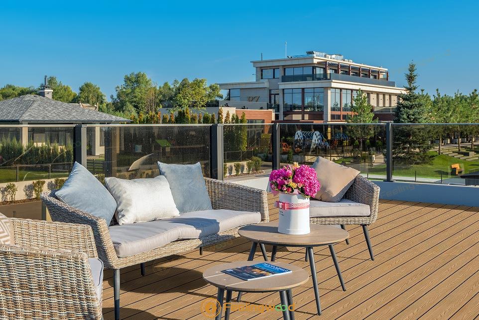 Will Composite Decking Fade?
