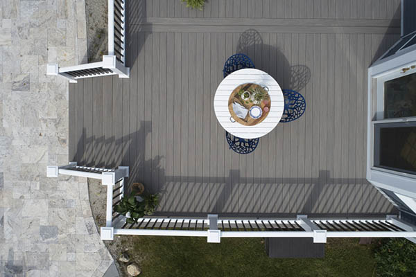Deck Board Expansion and Contraction